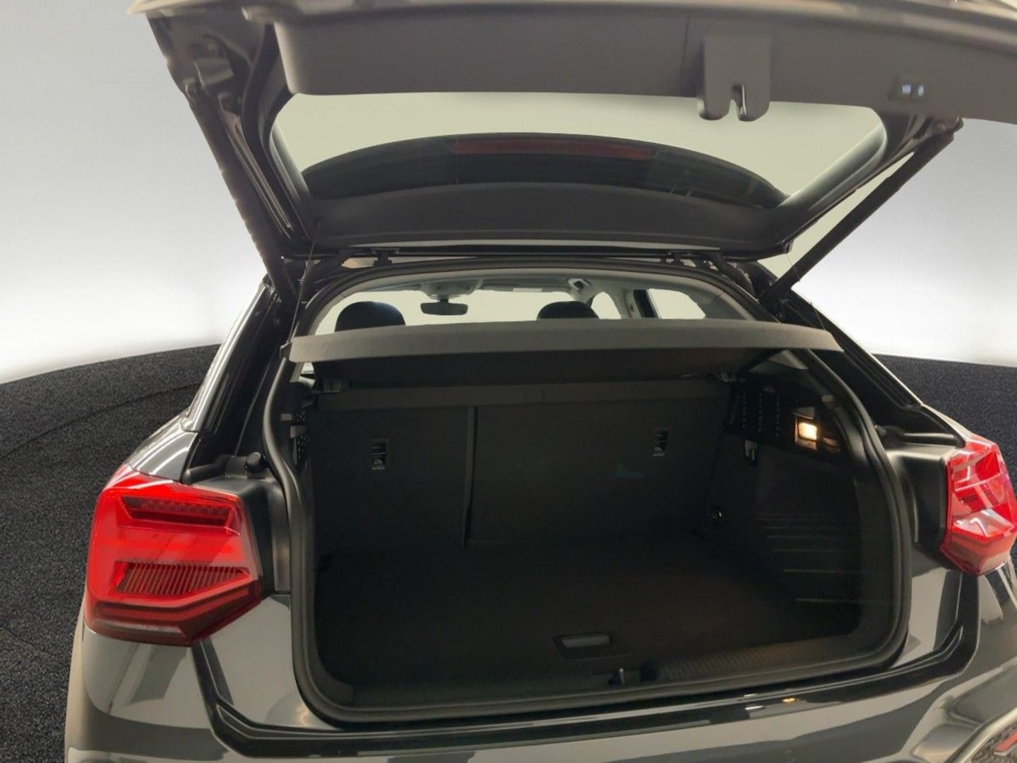 Bild über Audi Q2 advanced 35 TDI quattro S tronic - für weitere Informationen kontaktieren Sie den Audi Partner