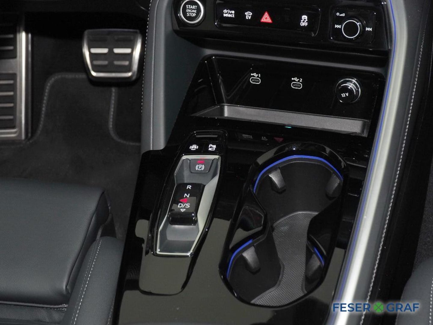 Bild über Audi Q5 SUV e-hybrid e-hybrid quattro 270 kW S tronic - für weitere Informationen kontaktieren Sie den Audi Partner