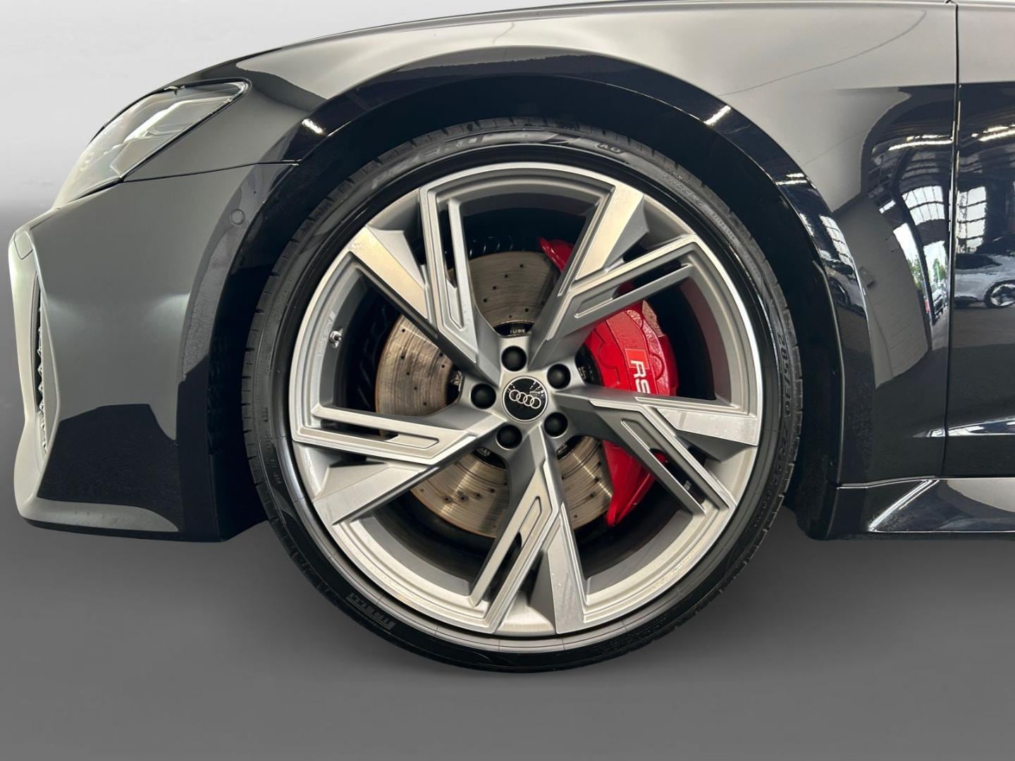 Image about Audi RS 6 Avant TFSI quattro tiptronic