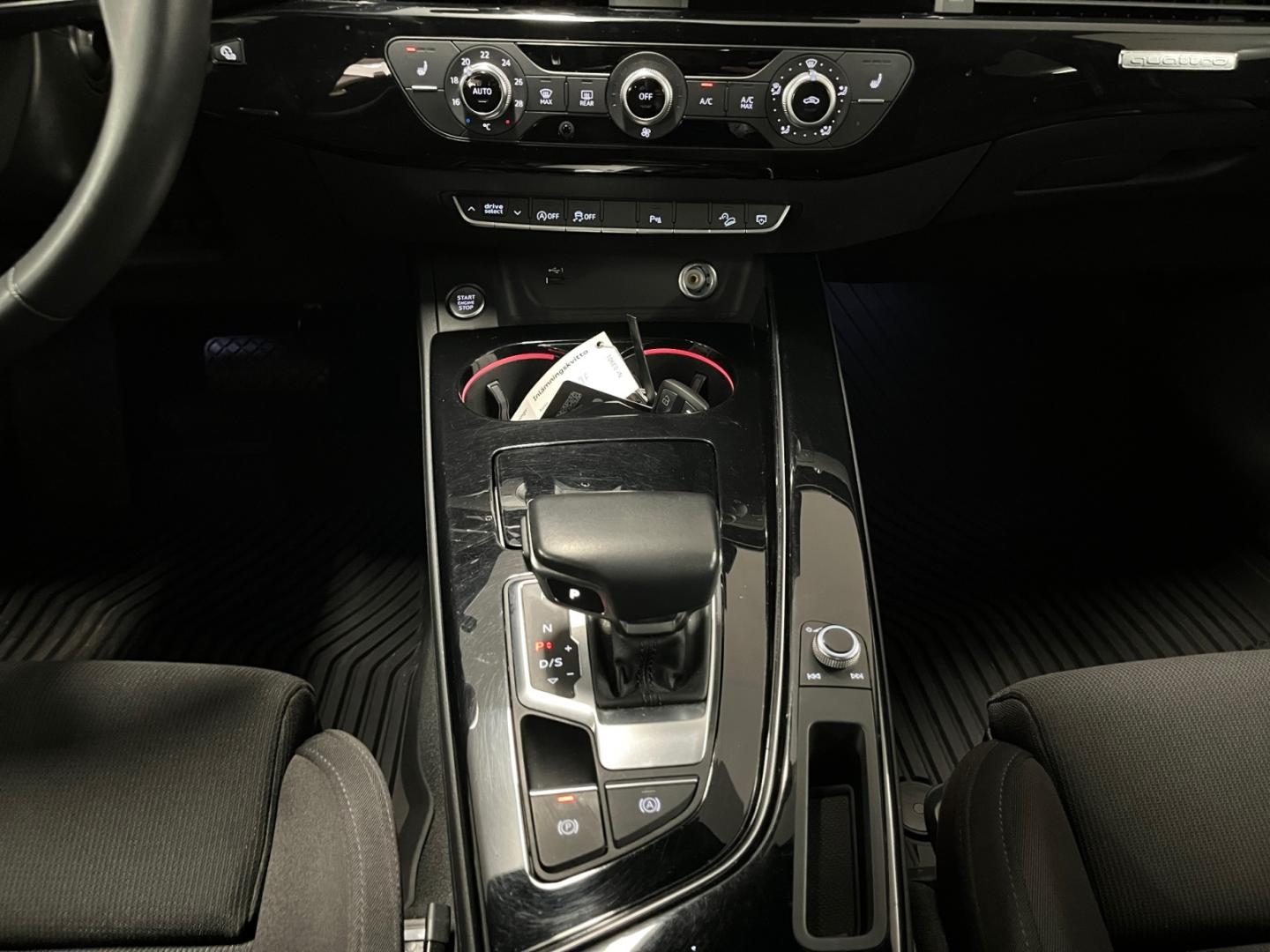 Bild som visar&nbsp;Audi A4 allroad quattro&nbsp;A4 allroad quattro 40 TDI Proline 204 hk S tronic - för mer information kontakta din Audi Partner