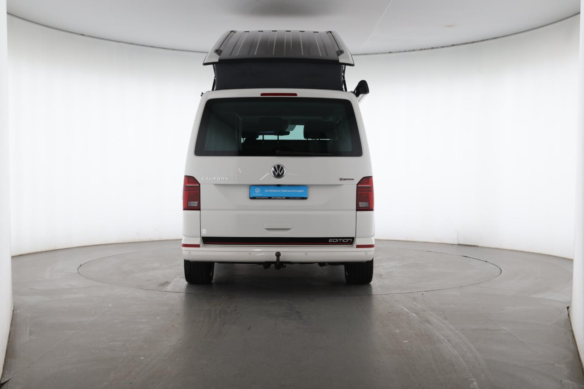Volkswagen T6.1 California Ocean