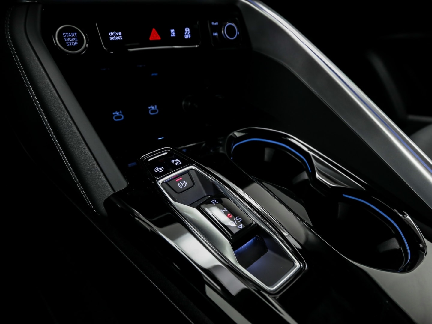 Bild über Audi Q5 SUV TDI quattro 150 kW S tronic - für weitere Informationen kontaktieren Sie den Audi Partner