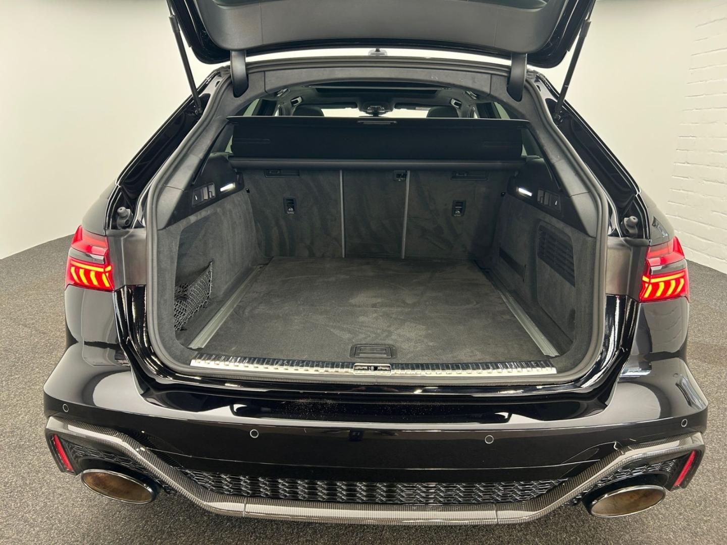 Image about Audi RS 6 Avant TFSI quattro tiptronic