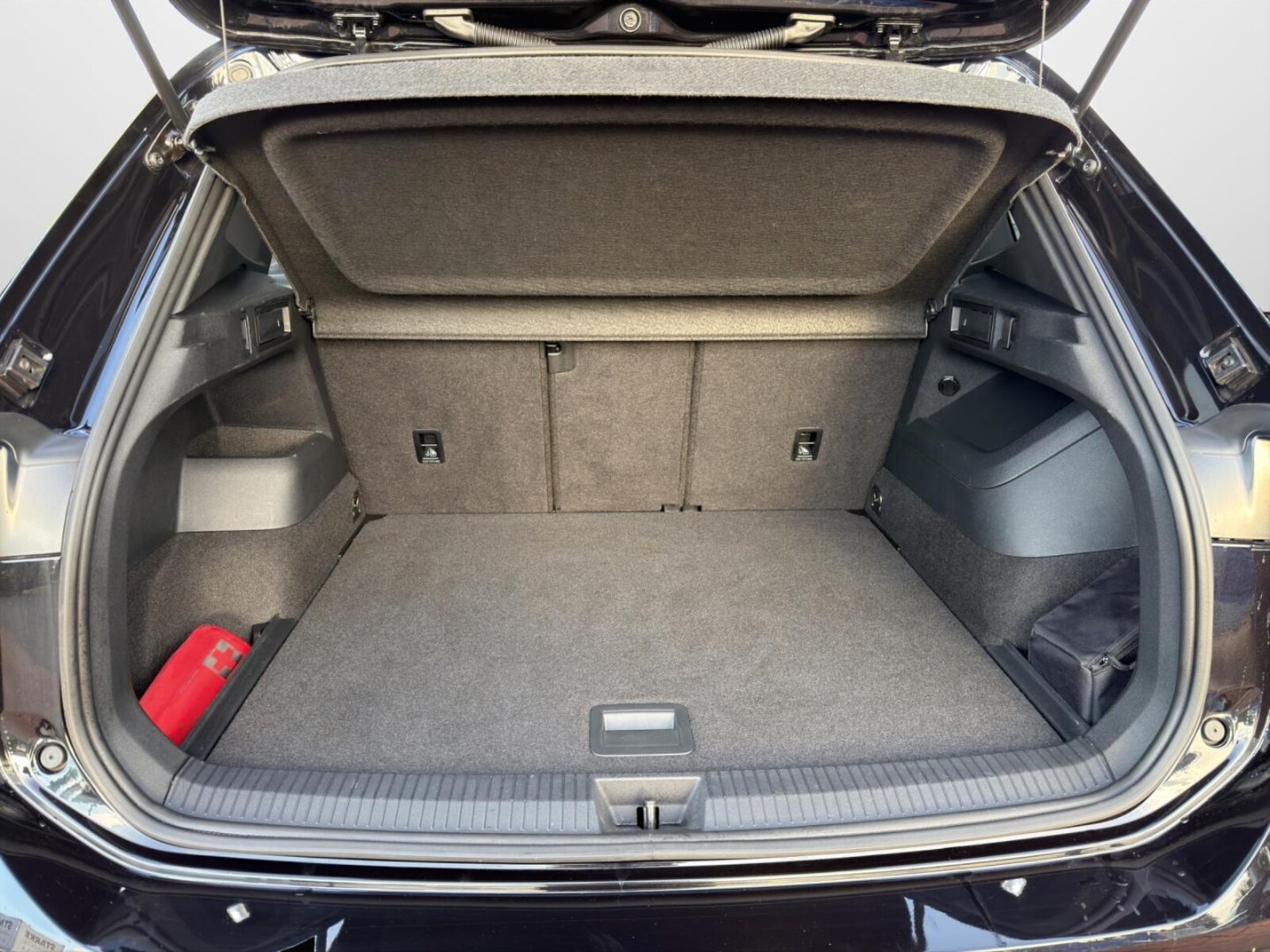 Volkswagen Tiguan – Bild 12