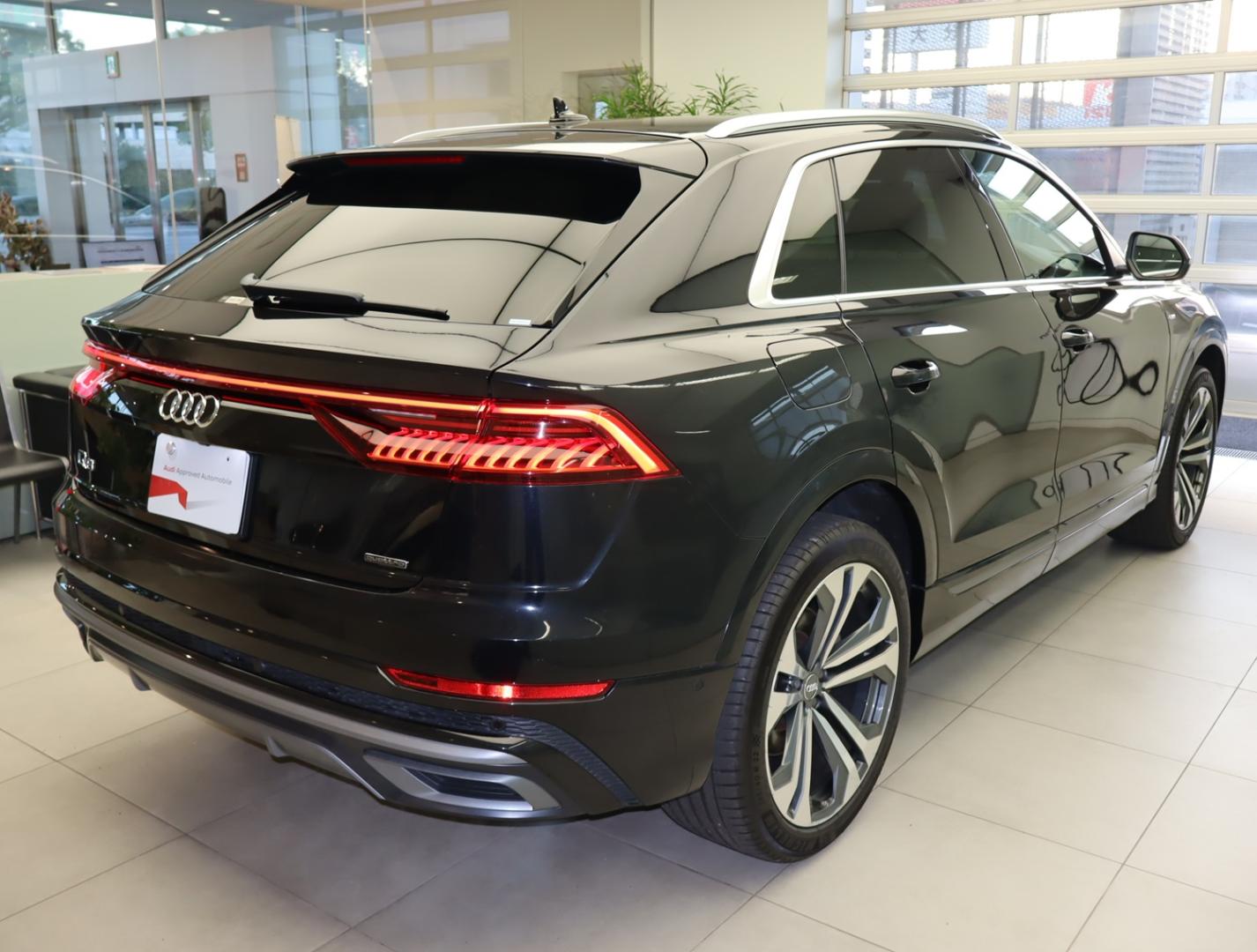 Image about Audi Q8 55 TFSI quattro debut package S line