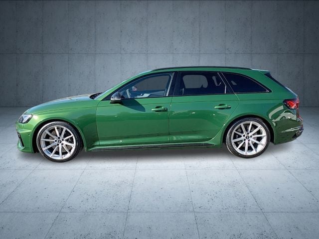 Image about Audi RS 4 Avant TFSI quattro tiptronic