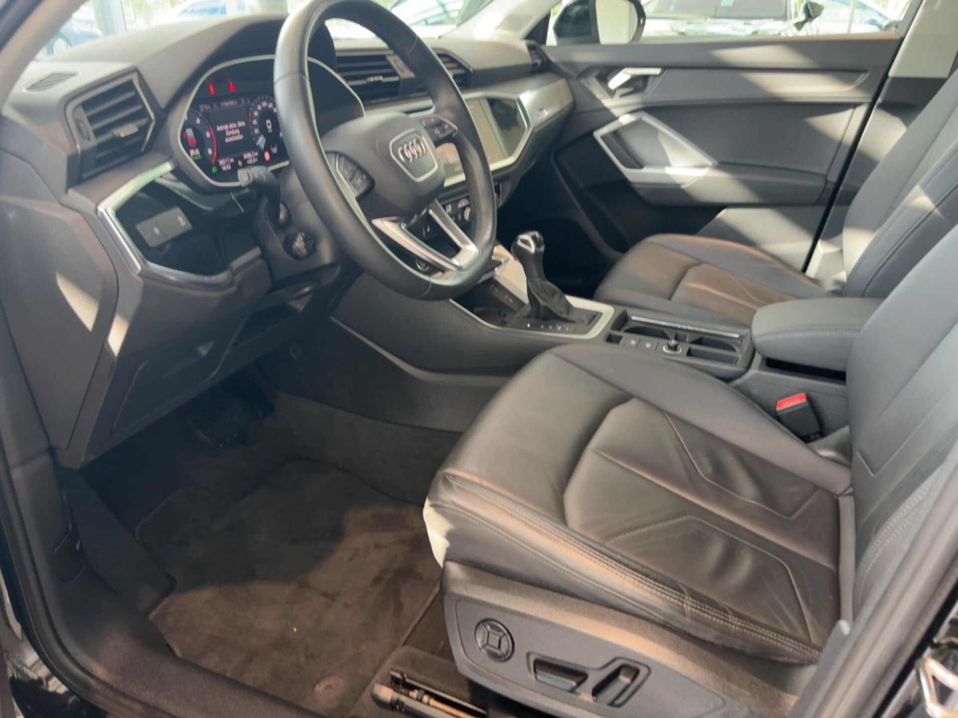 Audi Q3 Sportback S line