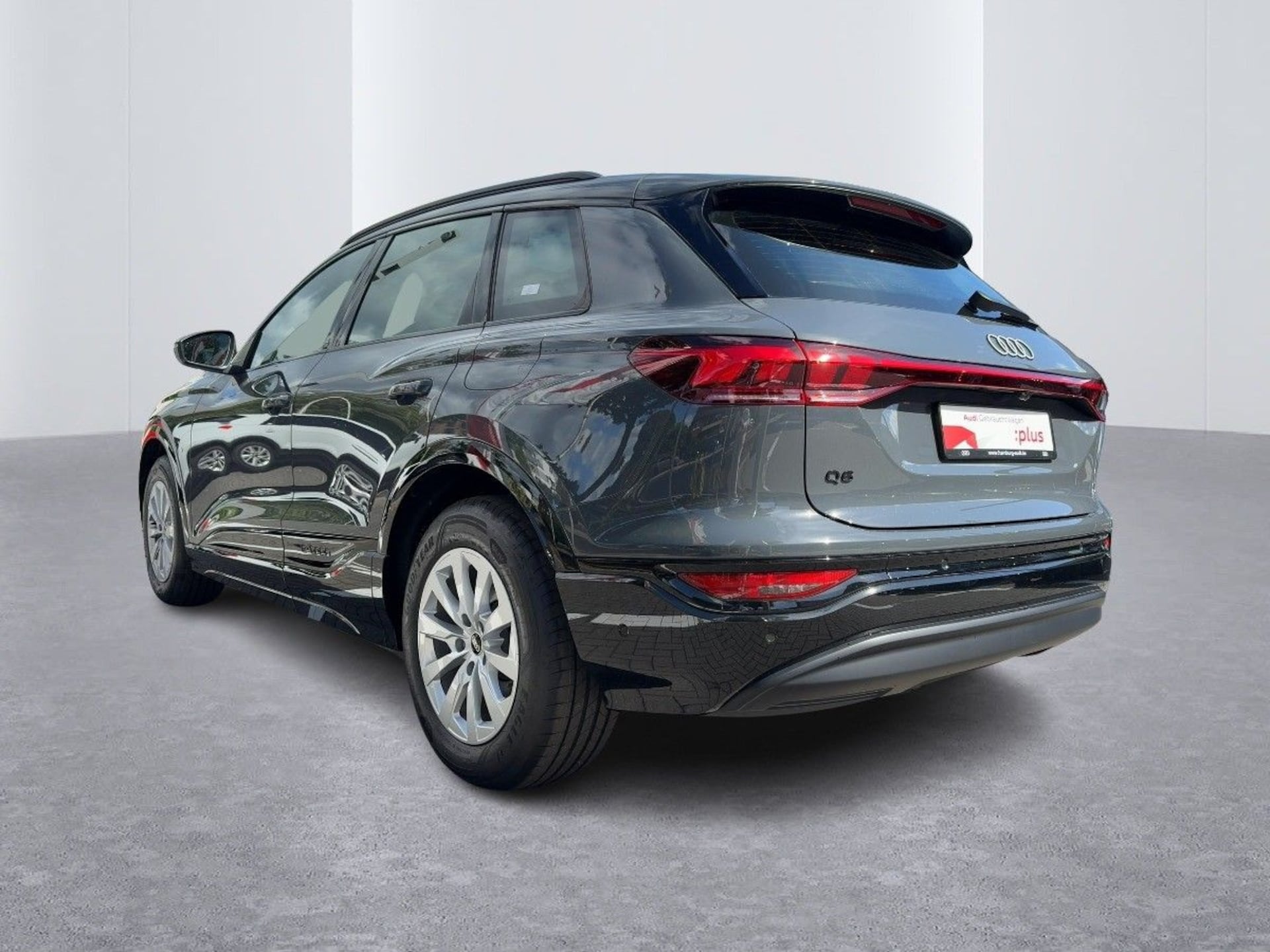 Audi Q6 SUV e-tron