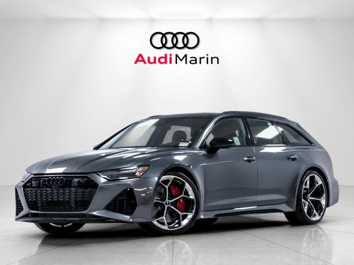 2025 Audi RS 6 Avant Performance's photo