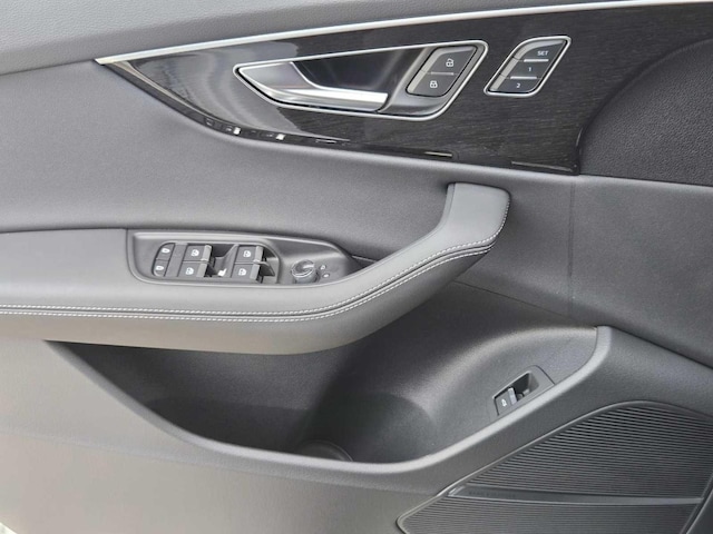 2026 Audi Q8 Premium Plus - Photo 15