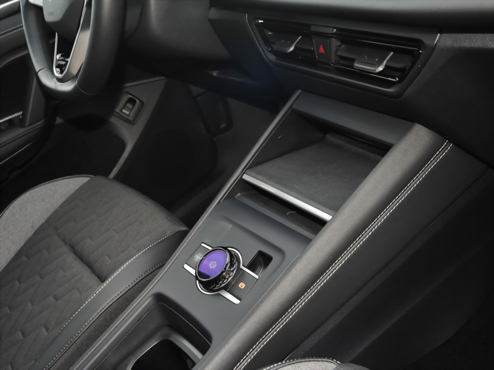Volkswagen Tiguan – Bild 7