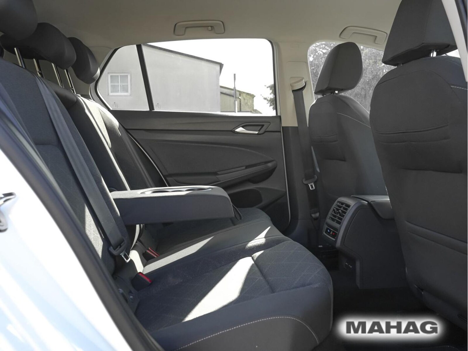 Volkswagen Golf – Bild 16
