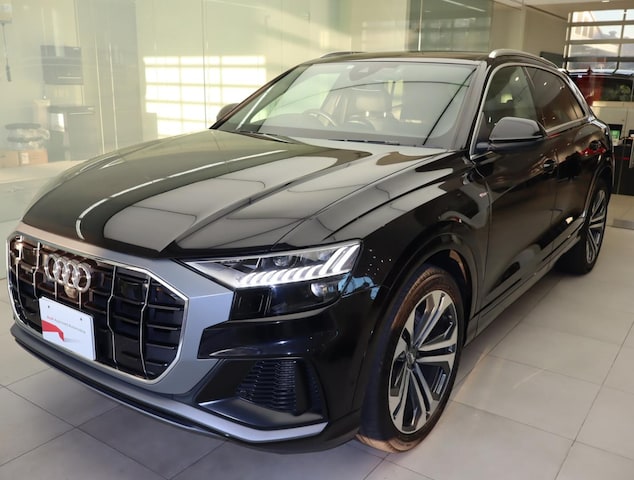 Image about Audi Q8 55 TFSI quattro debut package S line