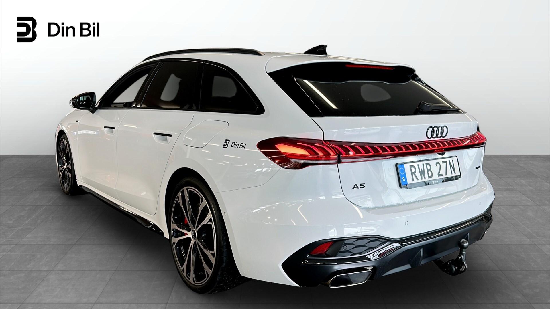 Image about Audi A5 Avant e-hybrid A5 Avant e-hybrid quattro S line Edition 270 kWS tronic
