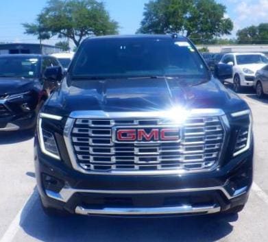 2025 GMC Yukon Denali AWD's photo