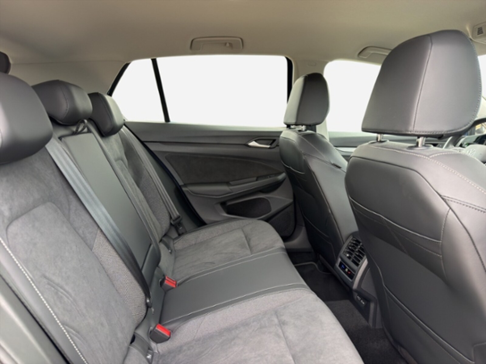 Volkswagen Golf – Bild 16