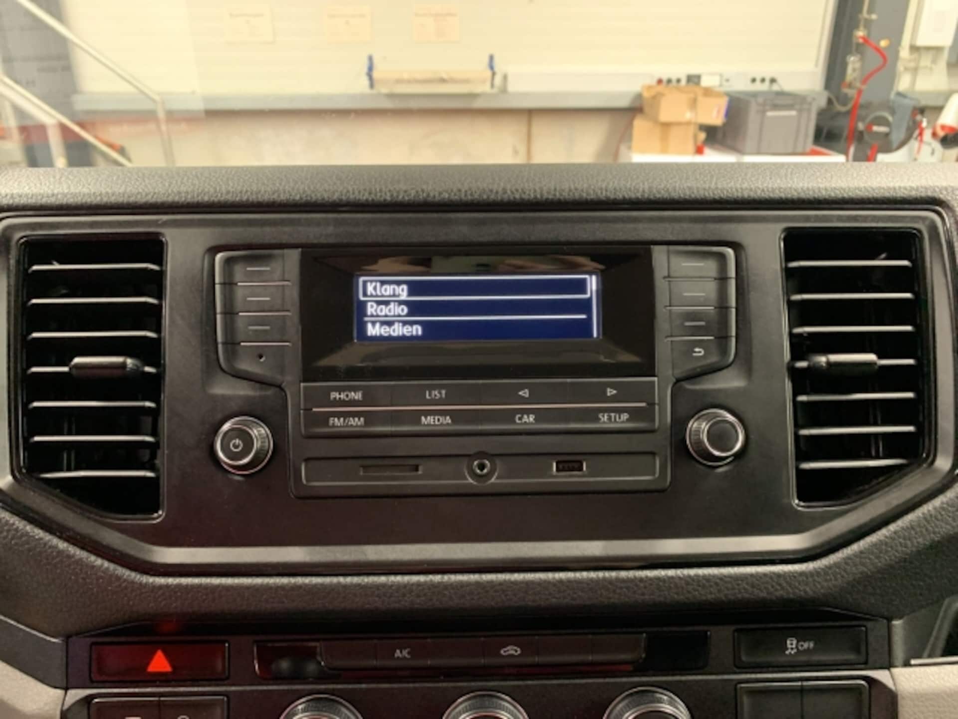 Volkswagen Crafter Kasten langer Radstand
