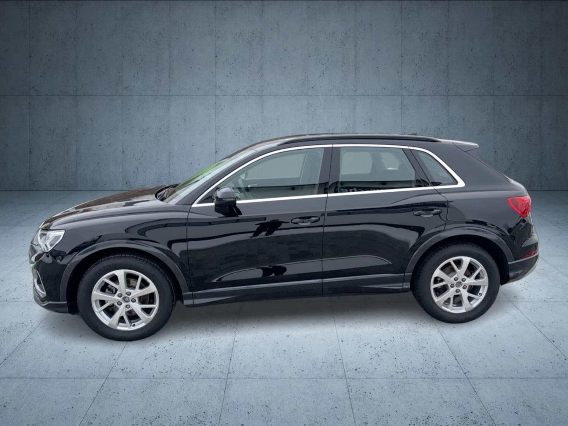 Audi Q3 SUV advanced