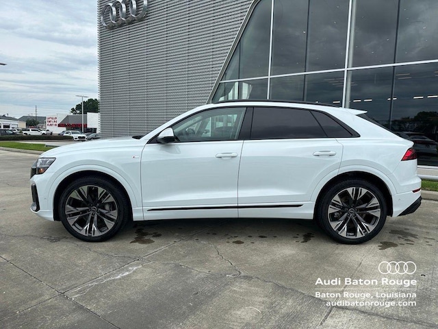 2026 Audi Q8