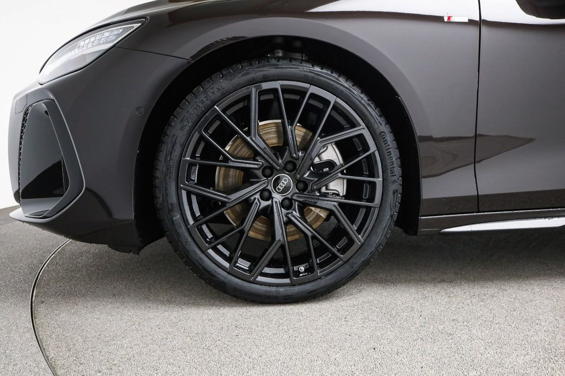 Audi A6 Avant edition one