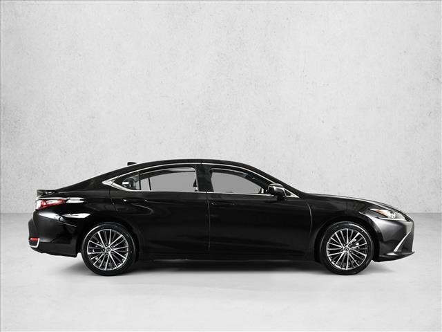 2023 Lexus ES 250