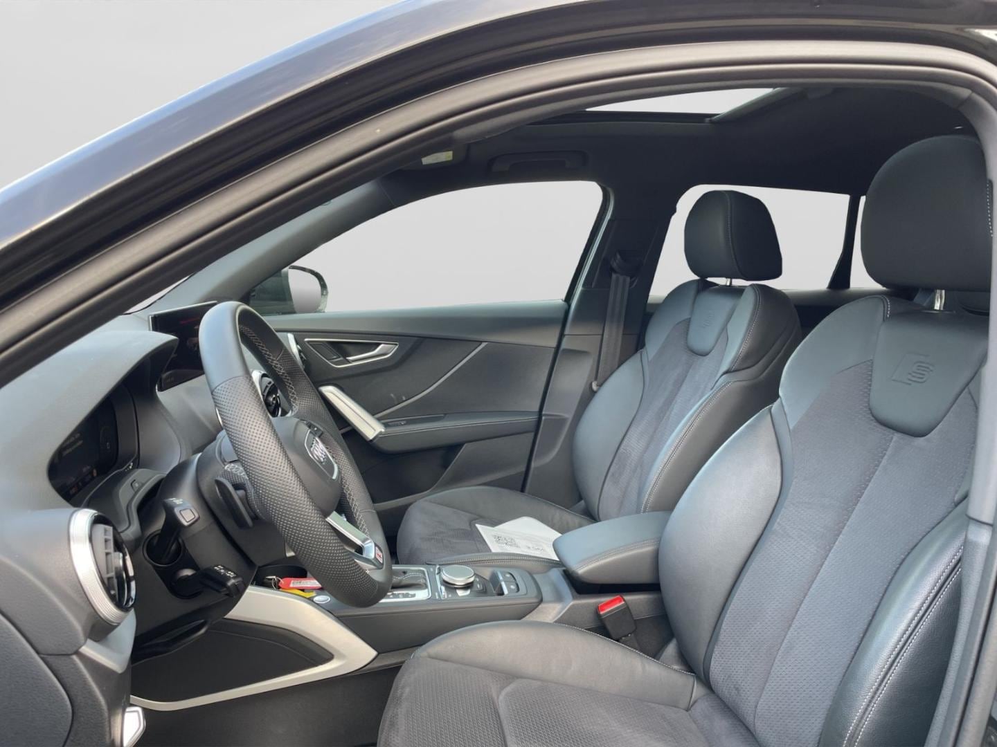Bild über Audi Q2 S line 35 TFSI S tronic - für weitere Informationen kontaktieren Sie den Audi Partner