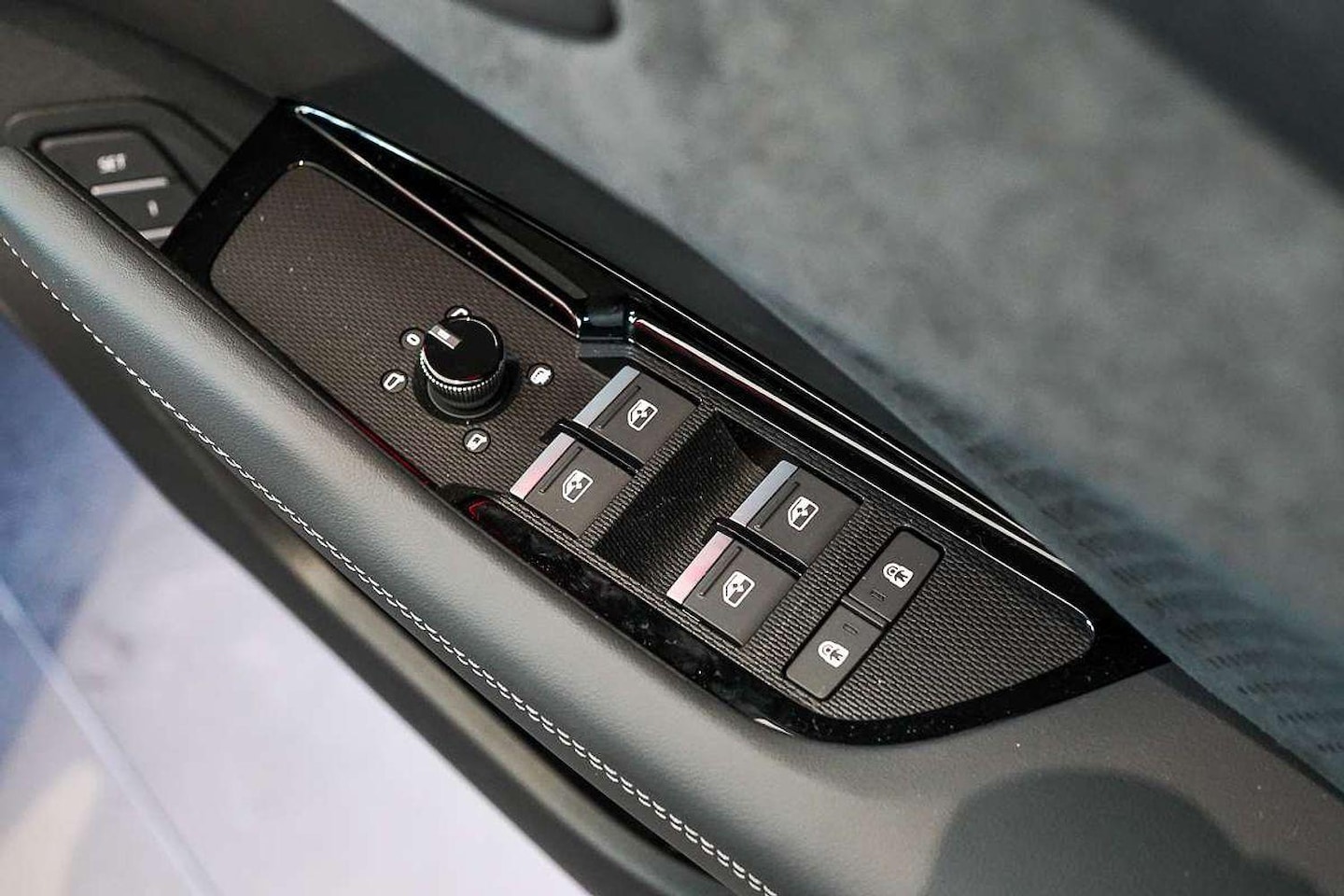 Image about Audi Q3 SUV TFSI quattro 195 kW