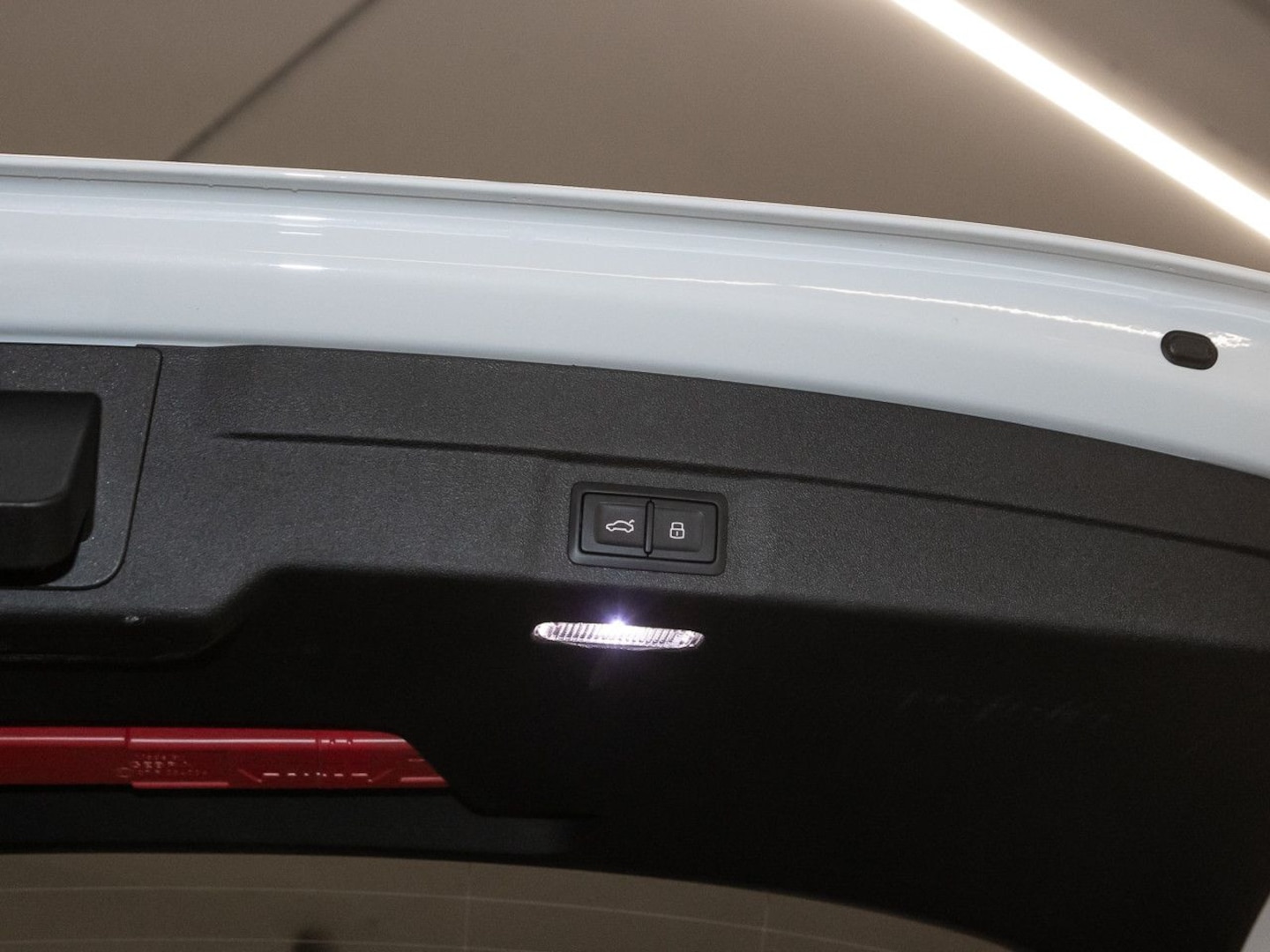Bild über Audi A6 Avant edition one TDI quattro 150 kW S tronic - für weitere Informationen kontaktieren Sie den Audi Partner