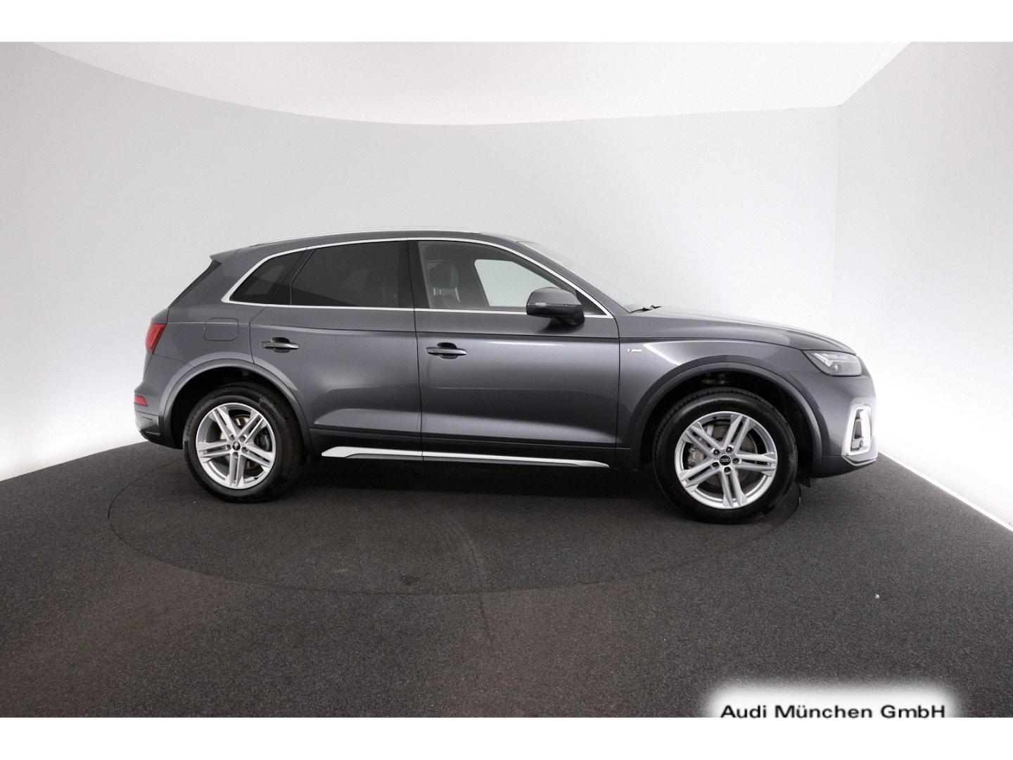 Image about Audi Q5 40 TDI quattro S tronic