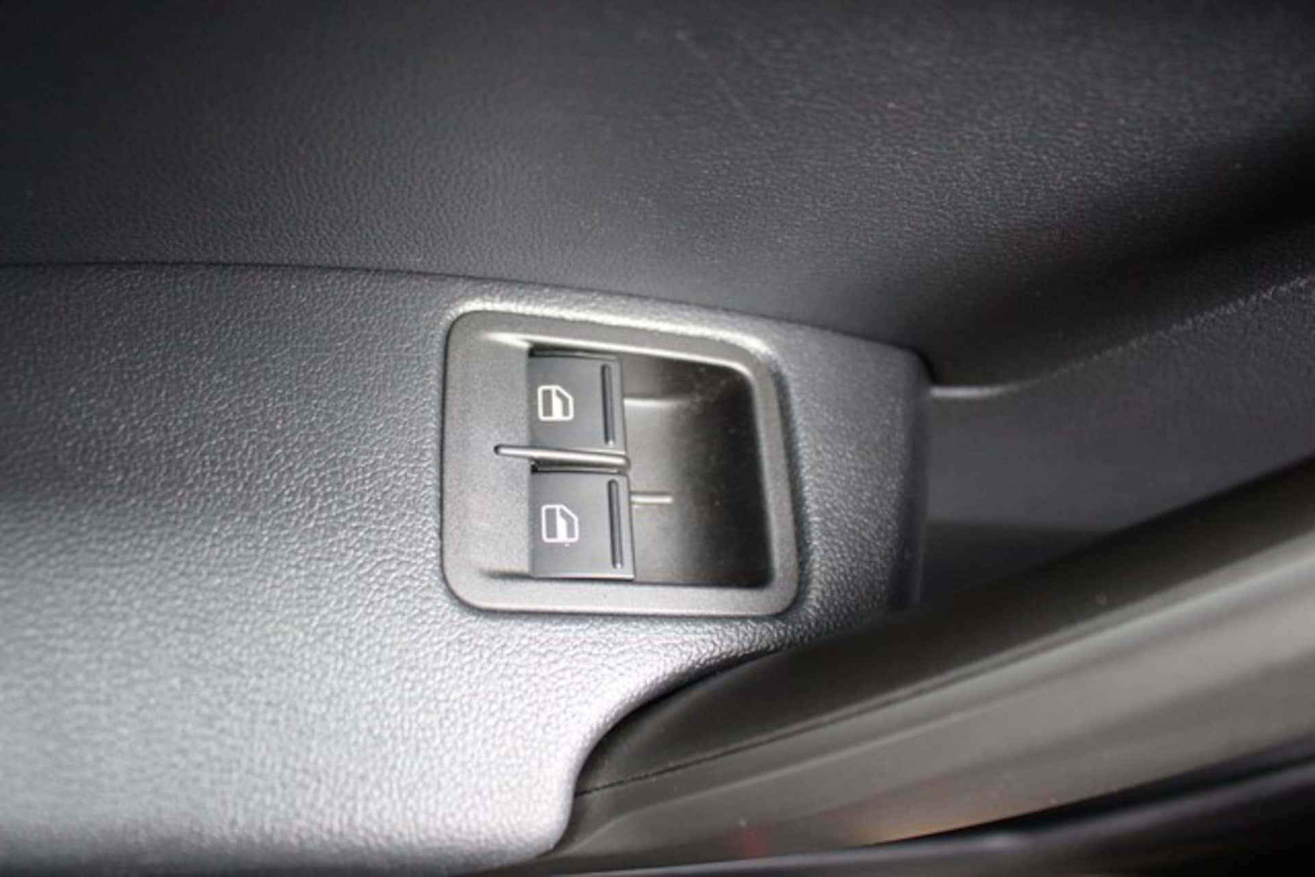 Volkswagen Caddy Maxi Kasten Basis-Modell