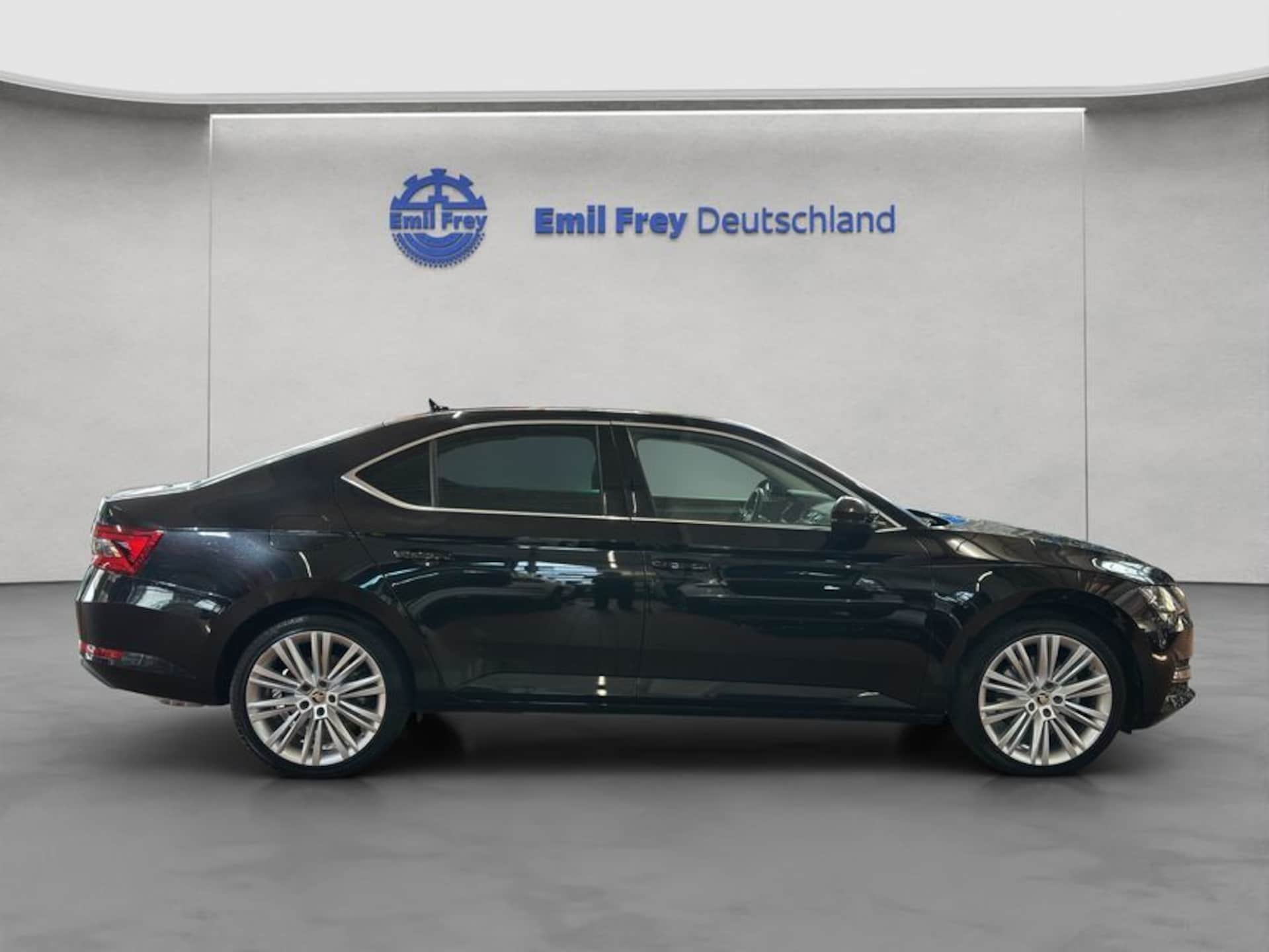 Skoda Superb Style