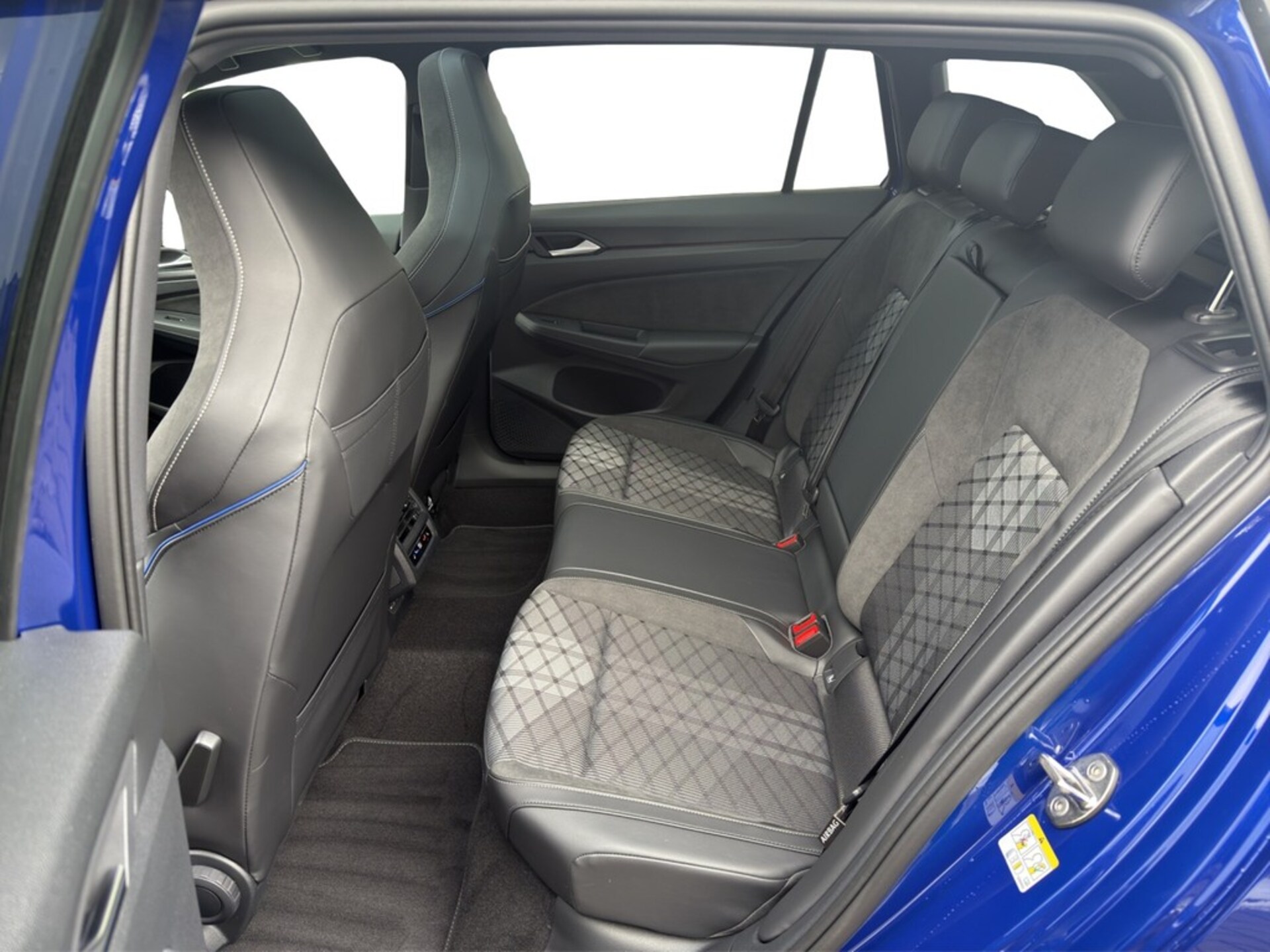 Volkswagen Golf Variant R-Line