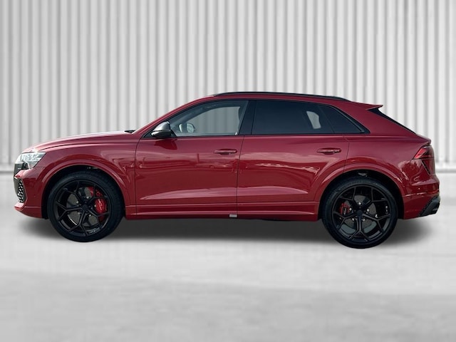 2026 Audi RS Q8 SUV performance
