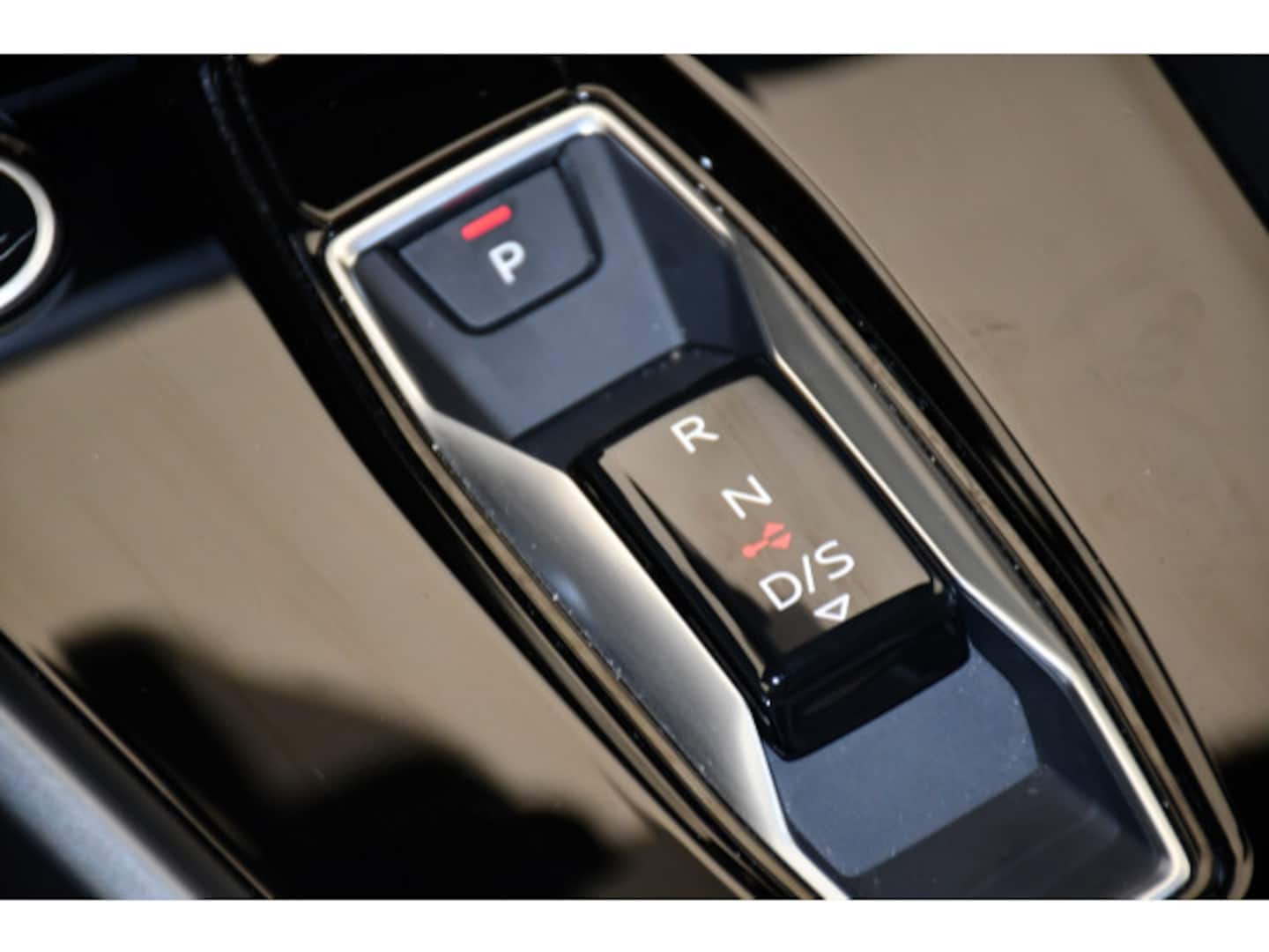Bild über Audi A3 Limousine advanced 35 TFSI S tronic - für weitere Informationen kontaktieren Sie den Audi Partner