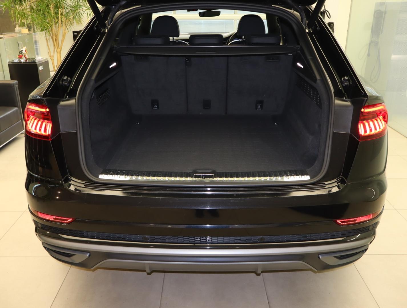 Image about Audi Q8 55 TFSI quattro debut package S line
