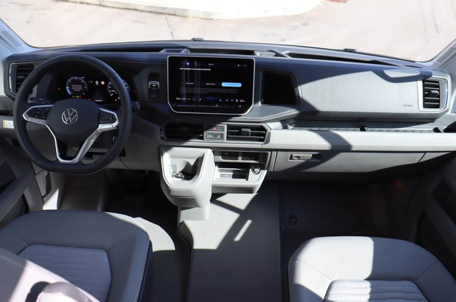 Volkswagen Grand California 600