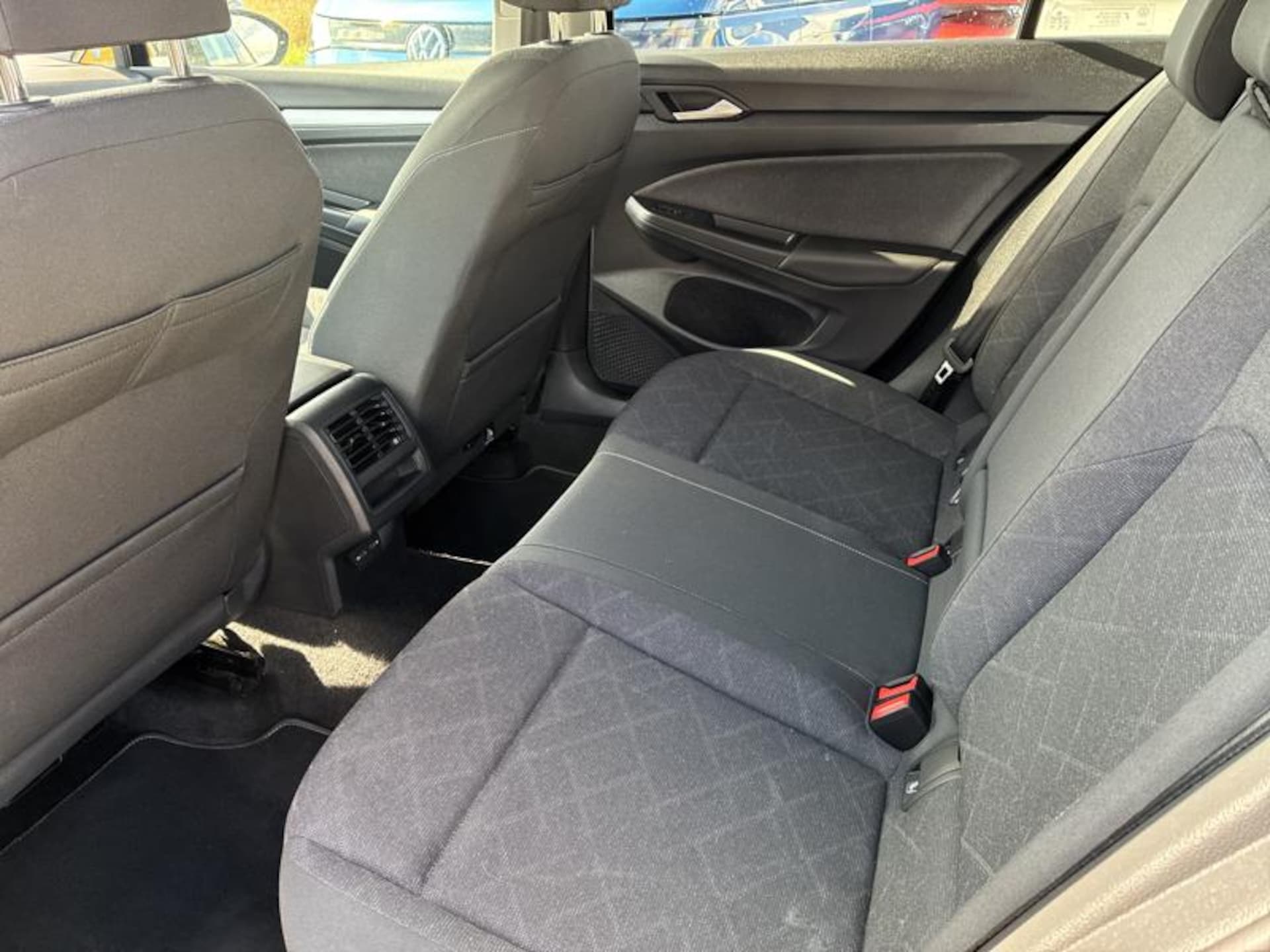 Volkswagen Golf Variant Life