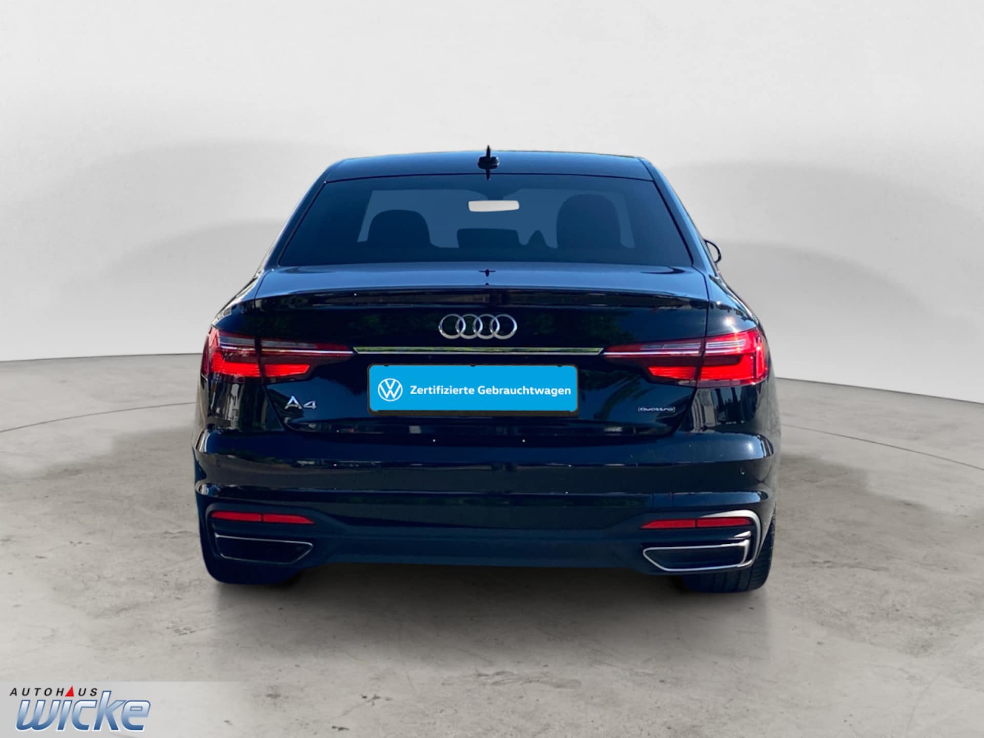 Audi A4 Limousine