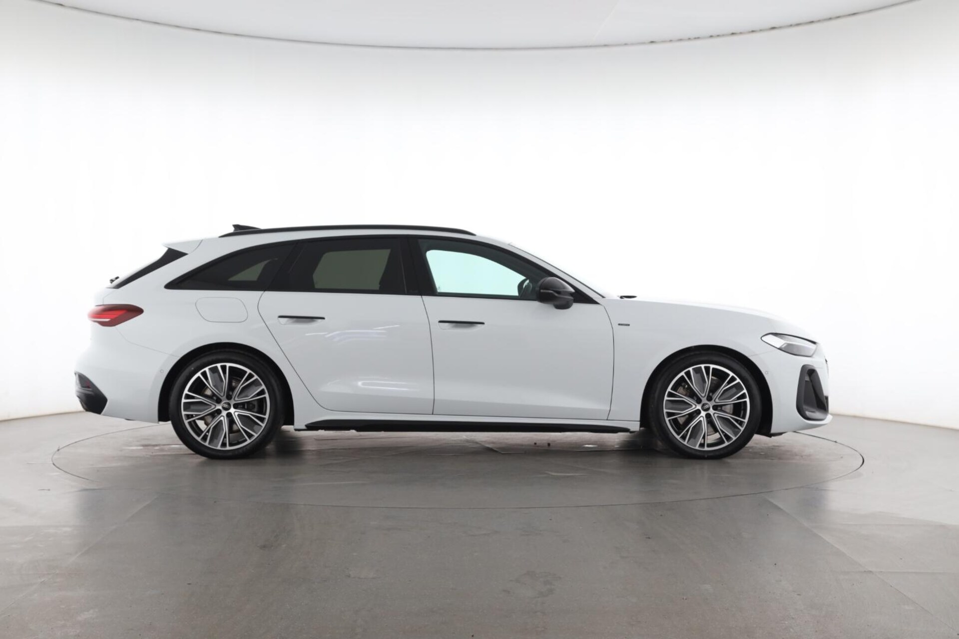 Audi A5 Avant e-hybrid