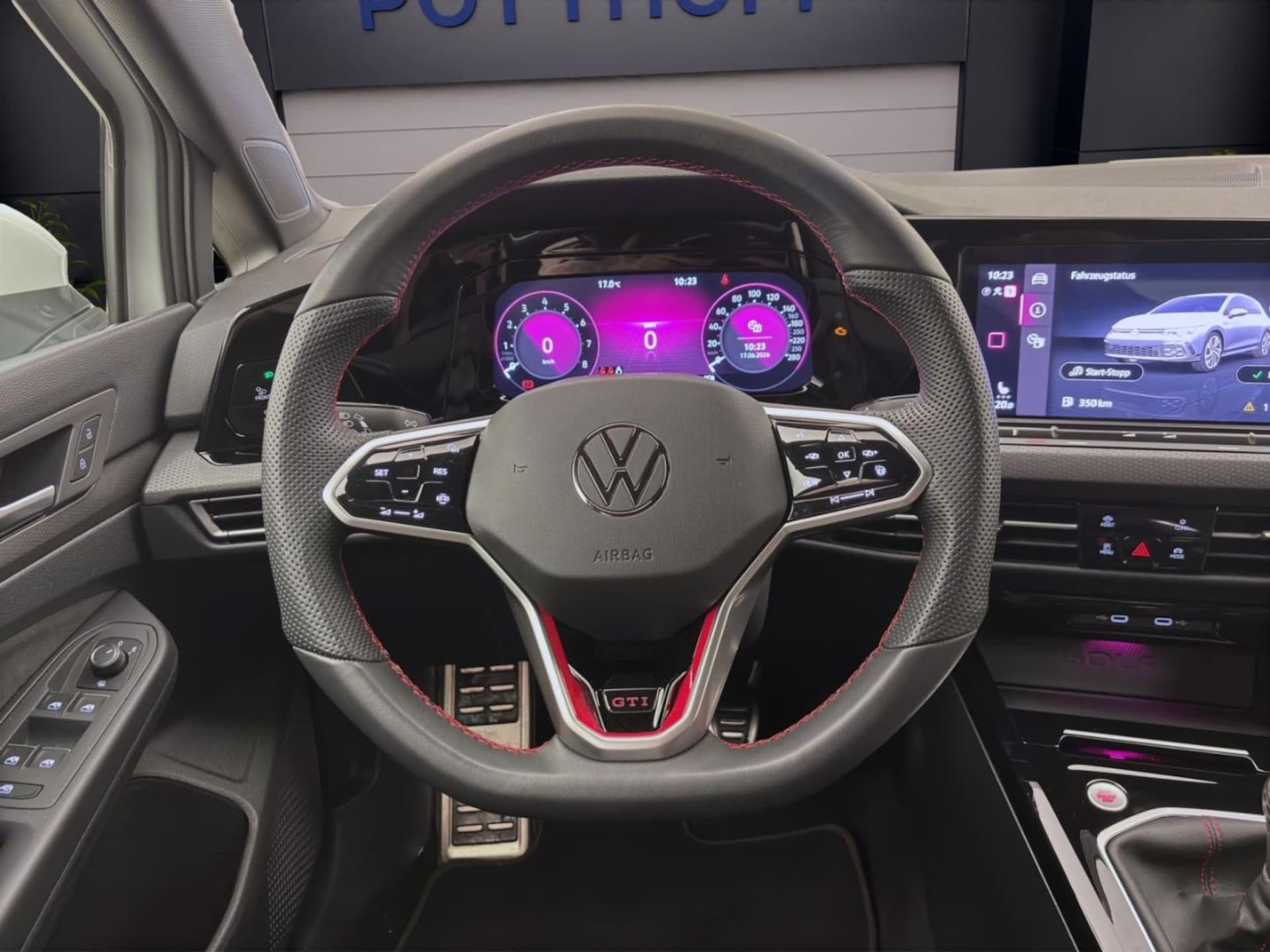Volkswagen Golf GTI