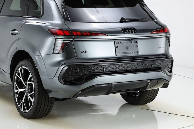 2026 Audi Q3 Base - Photo 12