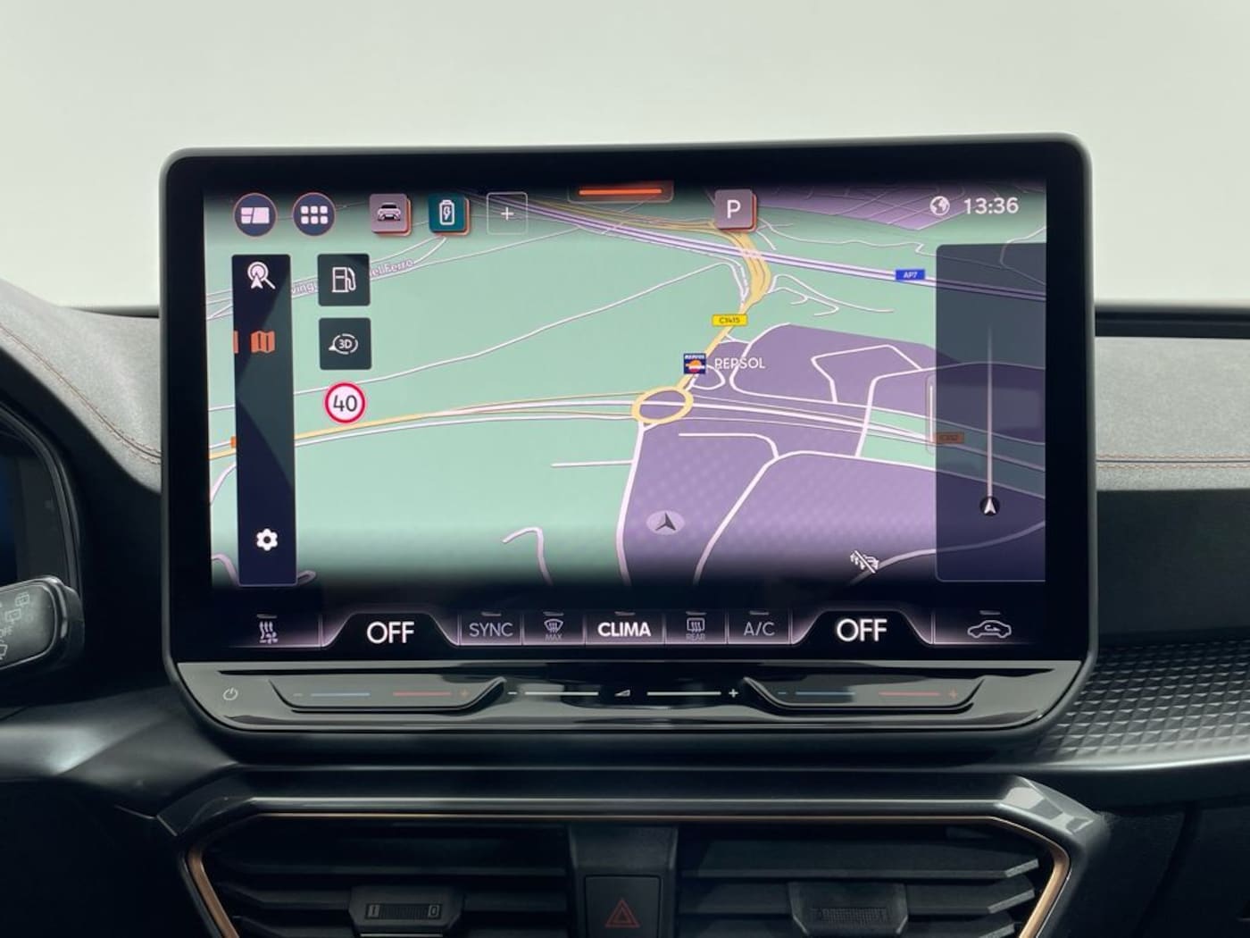 CUPRA Leon Sportstourer 1.5 TSI e-Hybrid DSG 150 kW (204 CV) — photo 19
