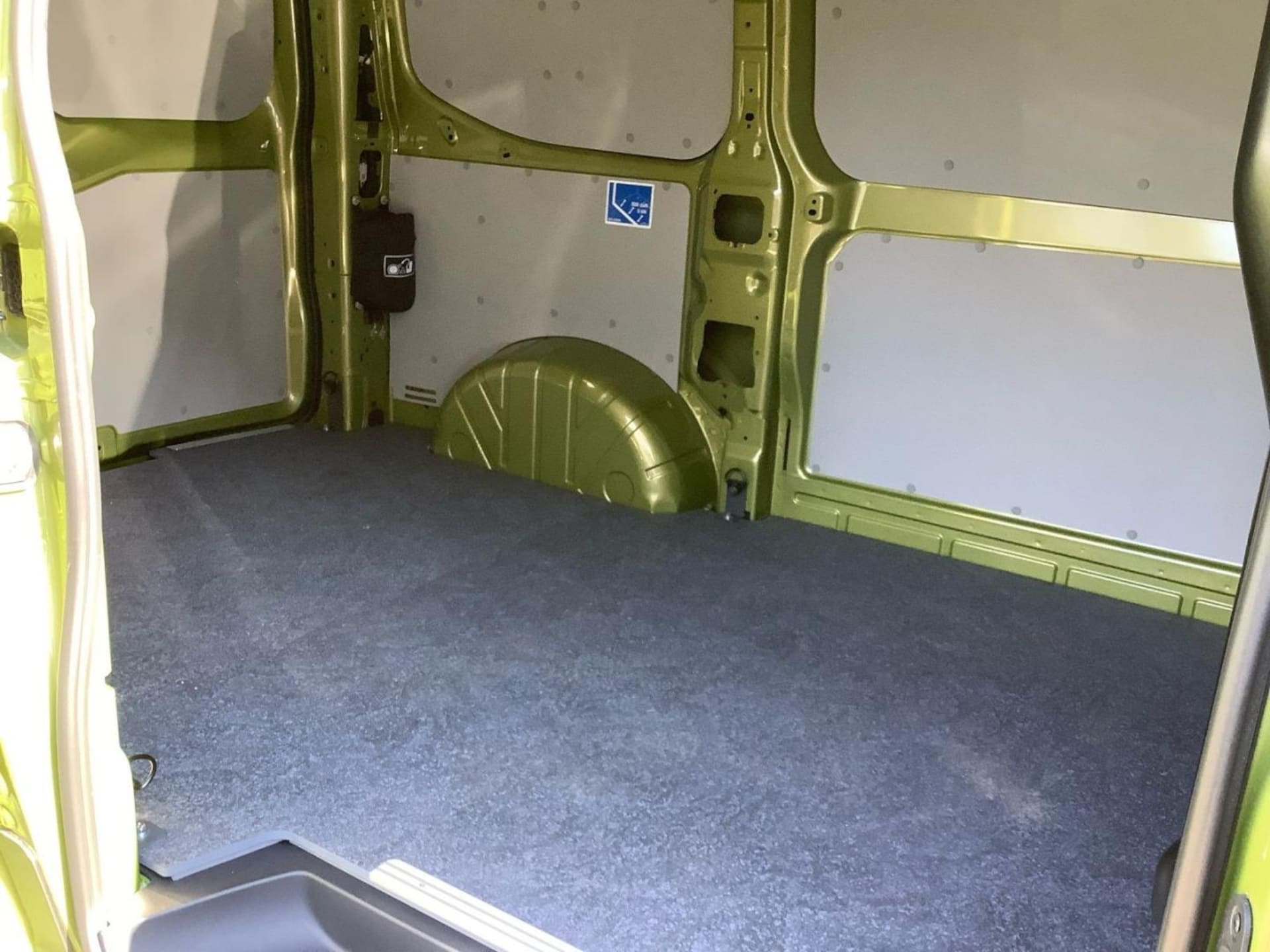 Volkswagen Transporter Kasten kurzer Radstand