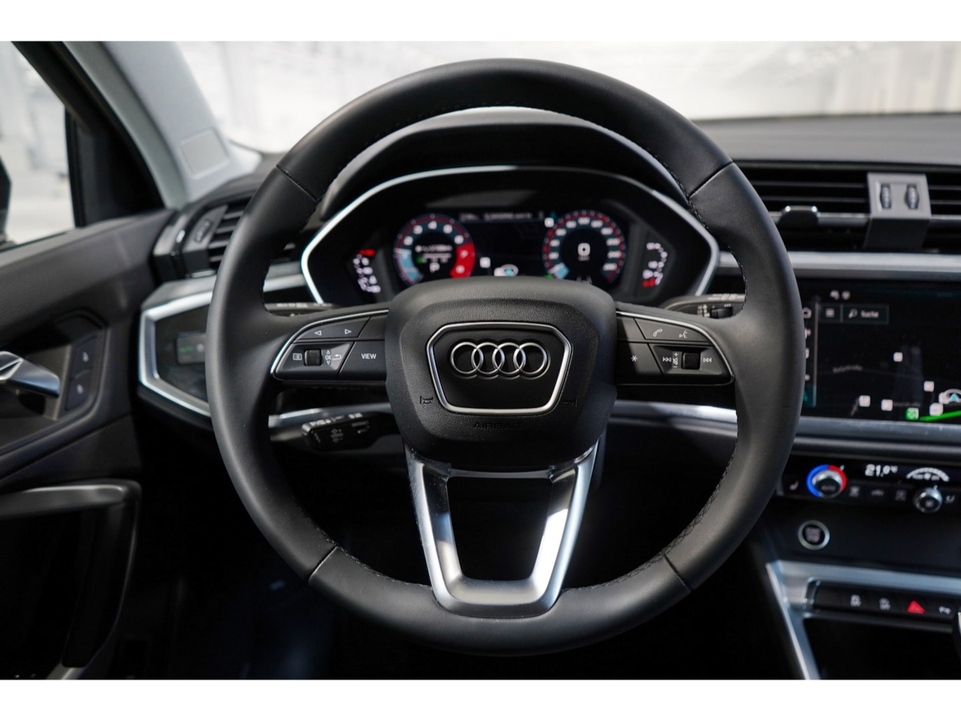 Audi Q3 SUV S line