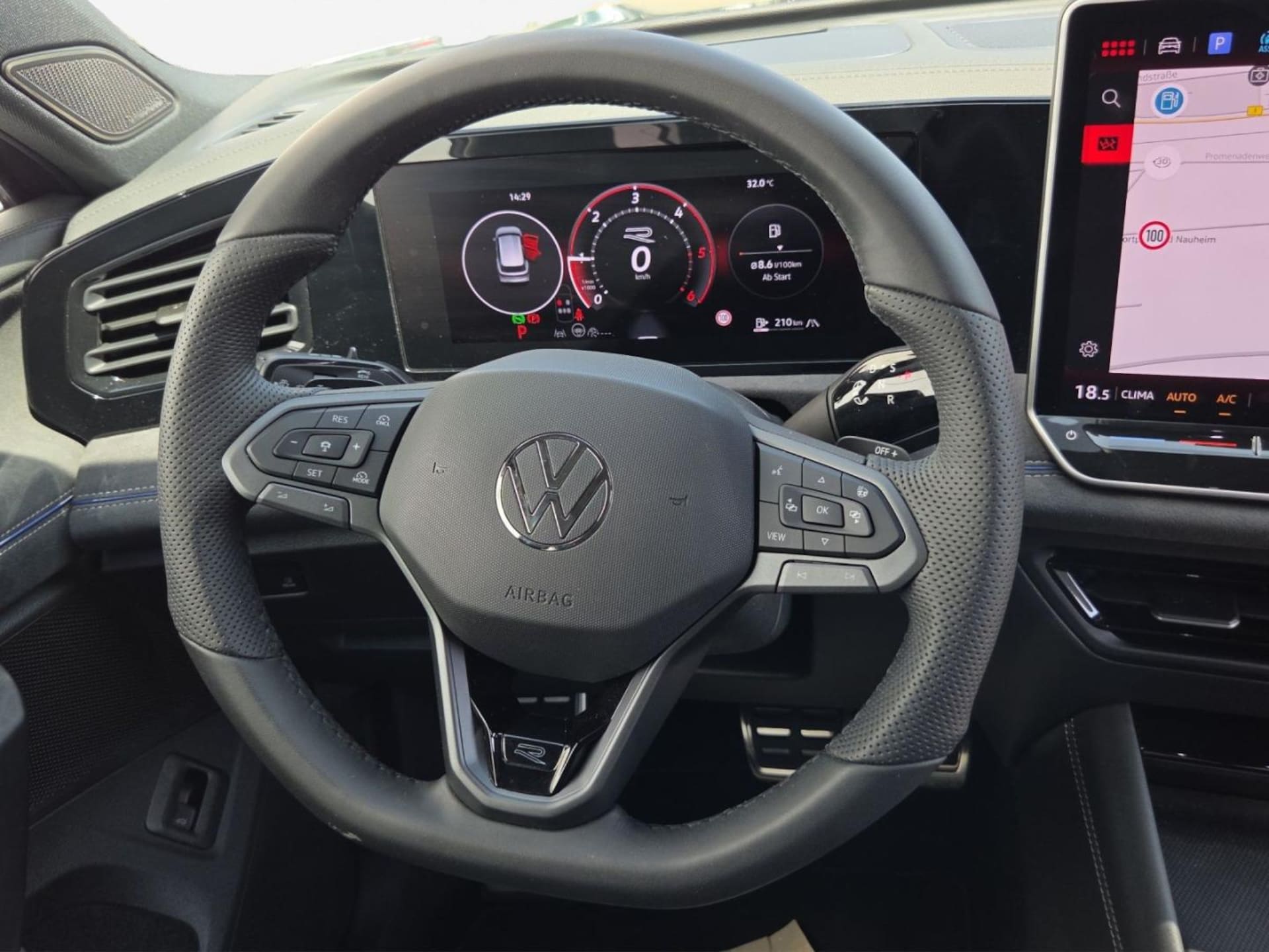 Volkswagen Tiguan R-Line