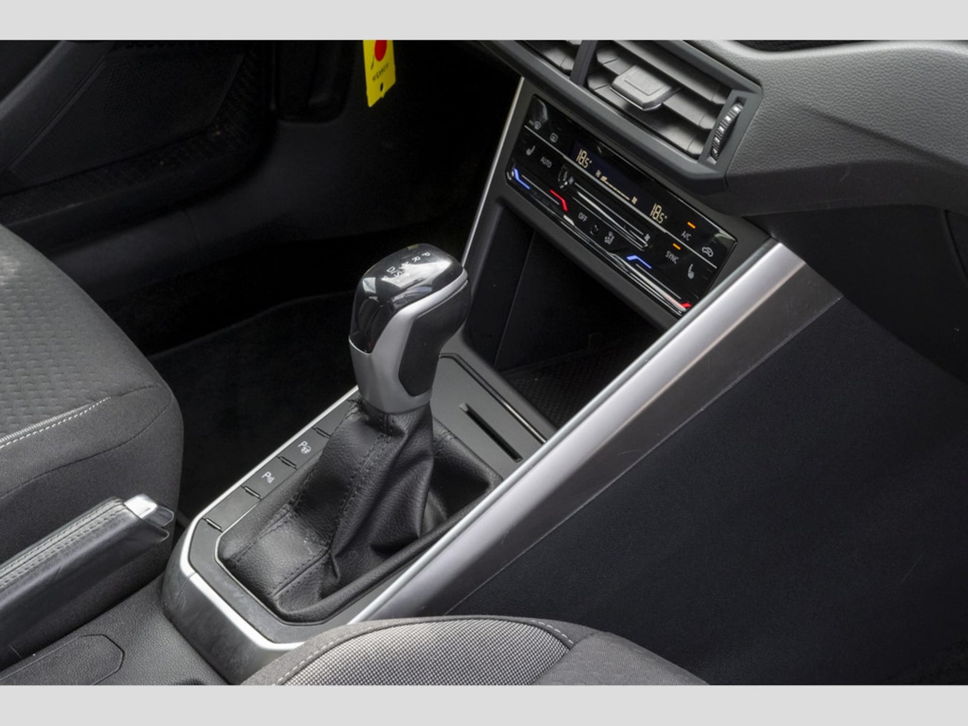 Volkswagen Polo Active