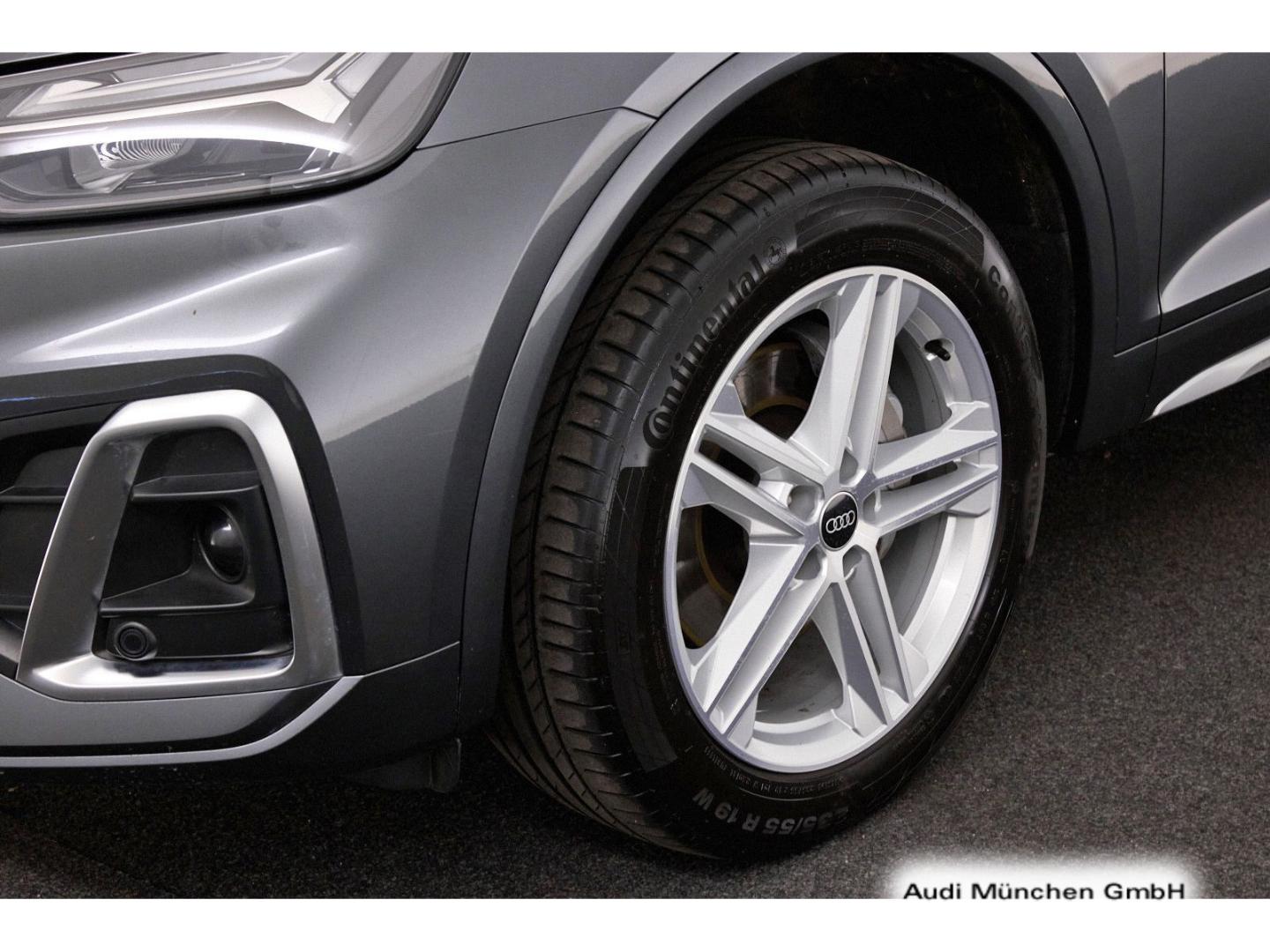 Image about Audi Q5 40 TDI quattro S tronic