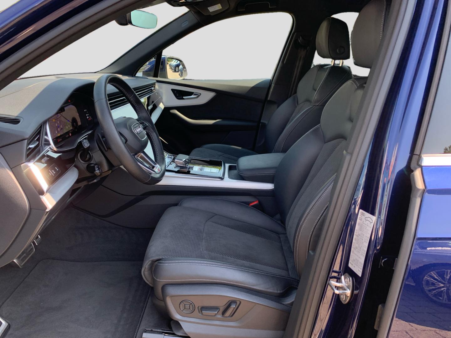 Image about Audi Q7 45 TDI quattro tiptronic