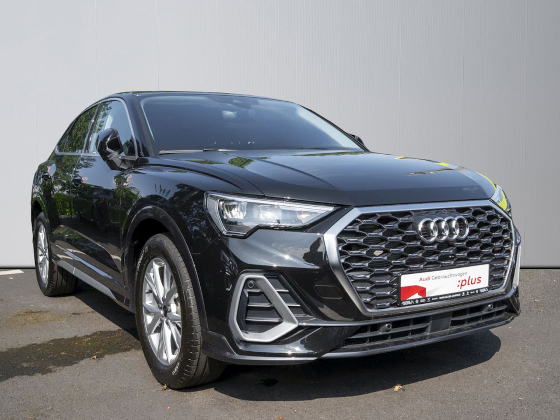 Audi Q3 Sportback S line