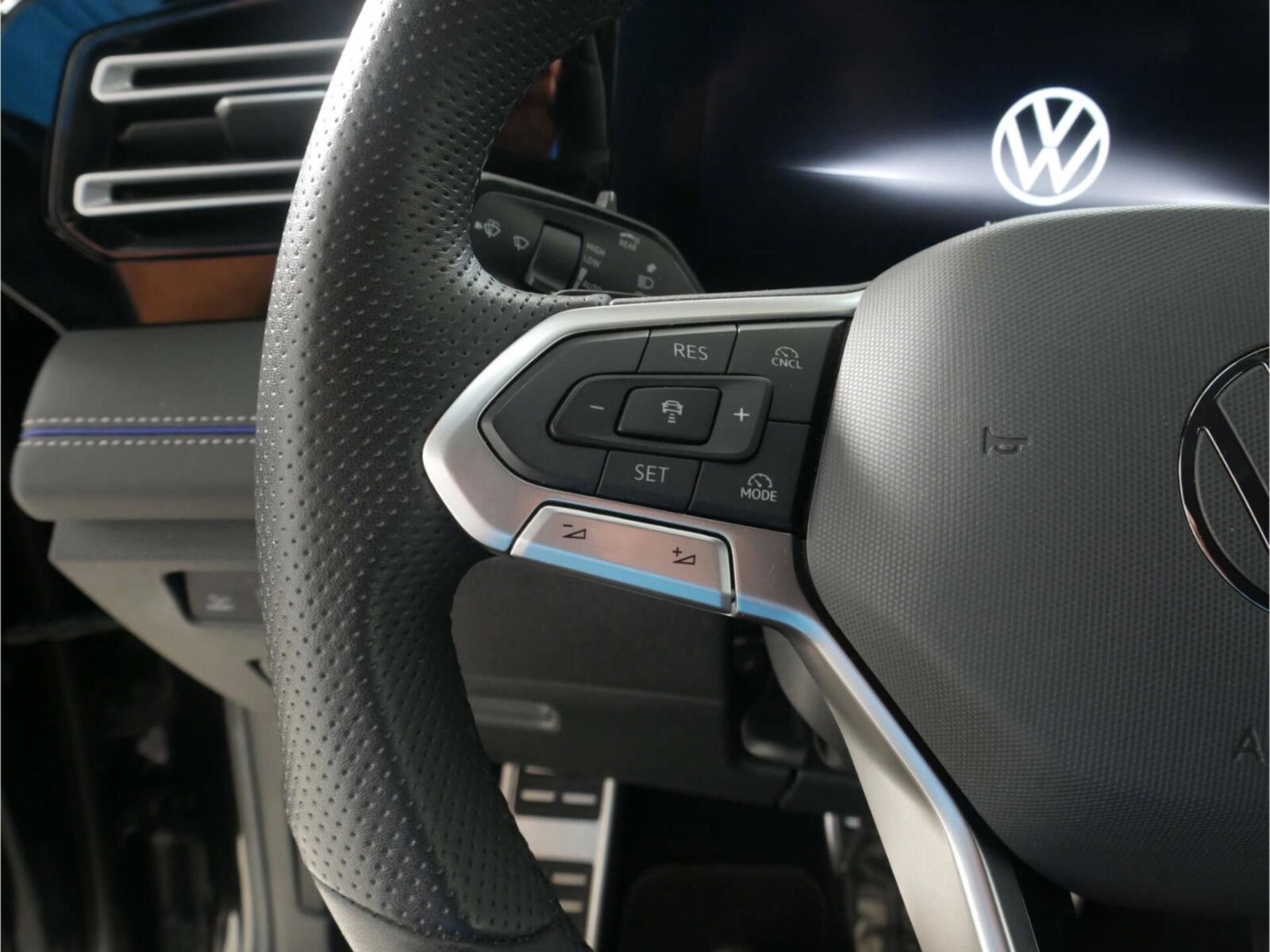 Volkswagen Tiguan – Bild 10